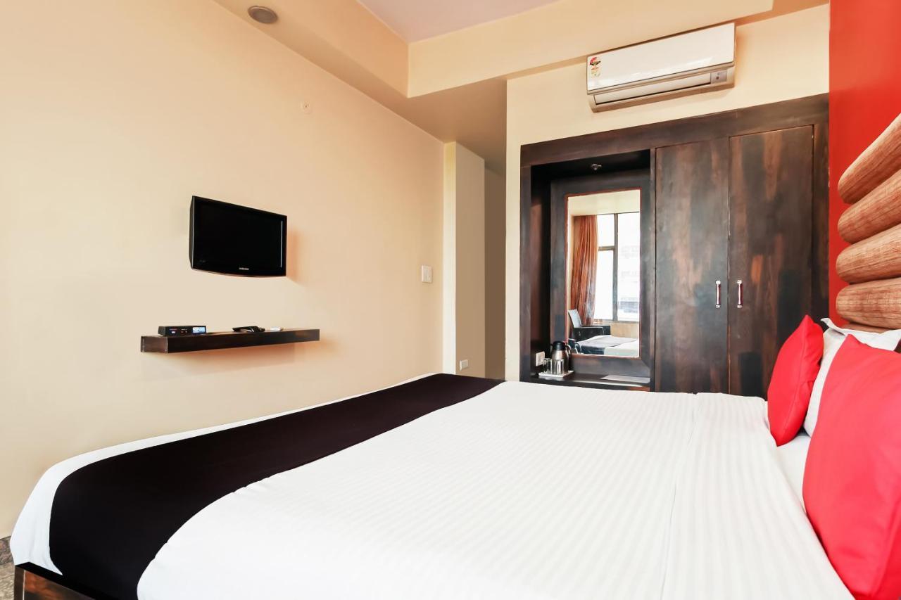 Capital O 8307 The Garden View Ξενοδοχείο Τζαϊπούρ Εξωτερικό φωτογραφία
